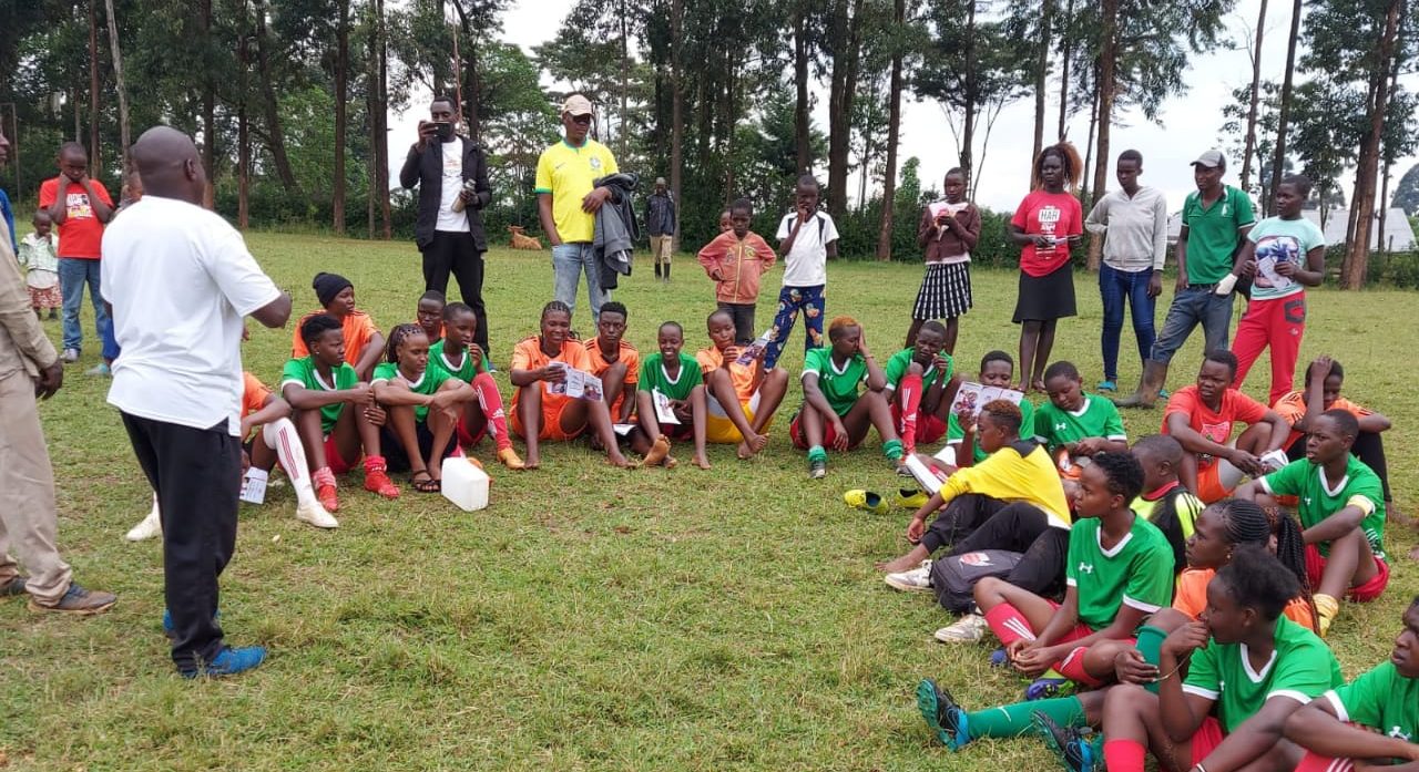 Espodec Starlets and Waynee Starlets during a bonding session after the game.