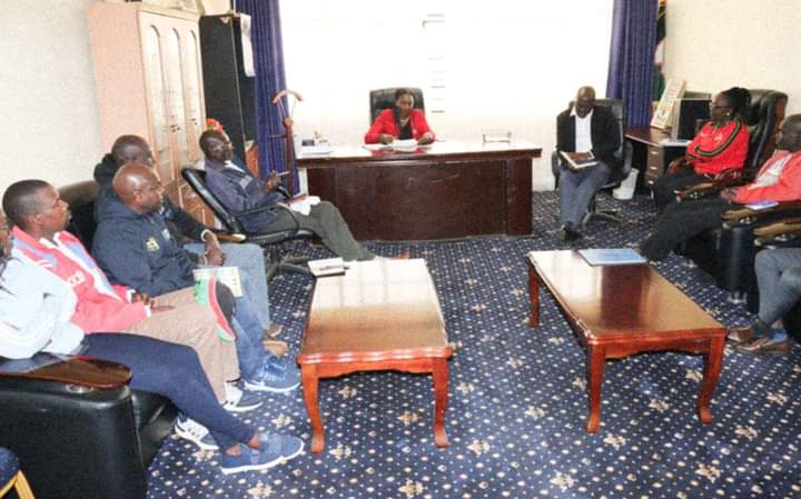 ADAK officials recently met with Naidi County Sports Chief Officer.
