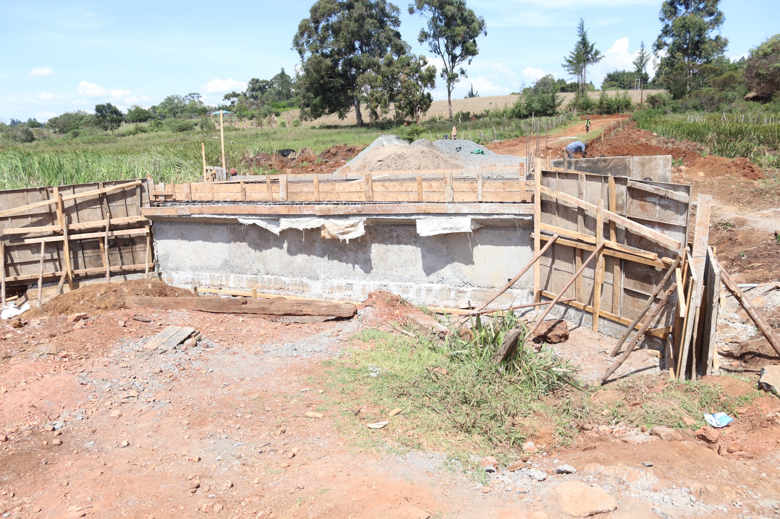 Bridge under construction 