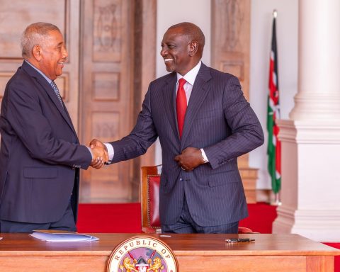 pRESIDENT RUTO WITH LAMU GOVENROR ISSA TIMAMY, THE NEW UDP deputy party leader