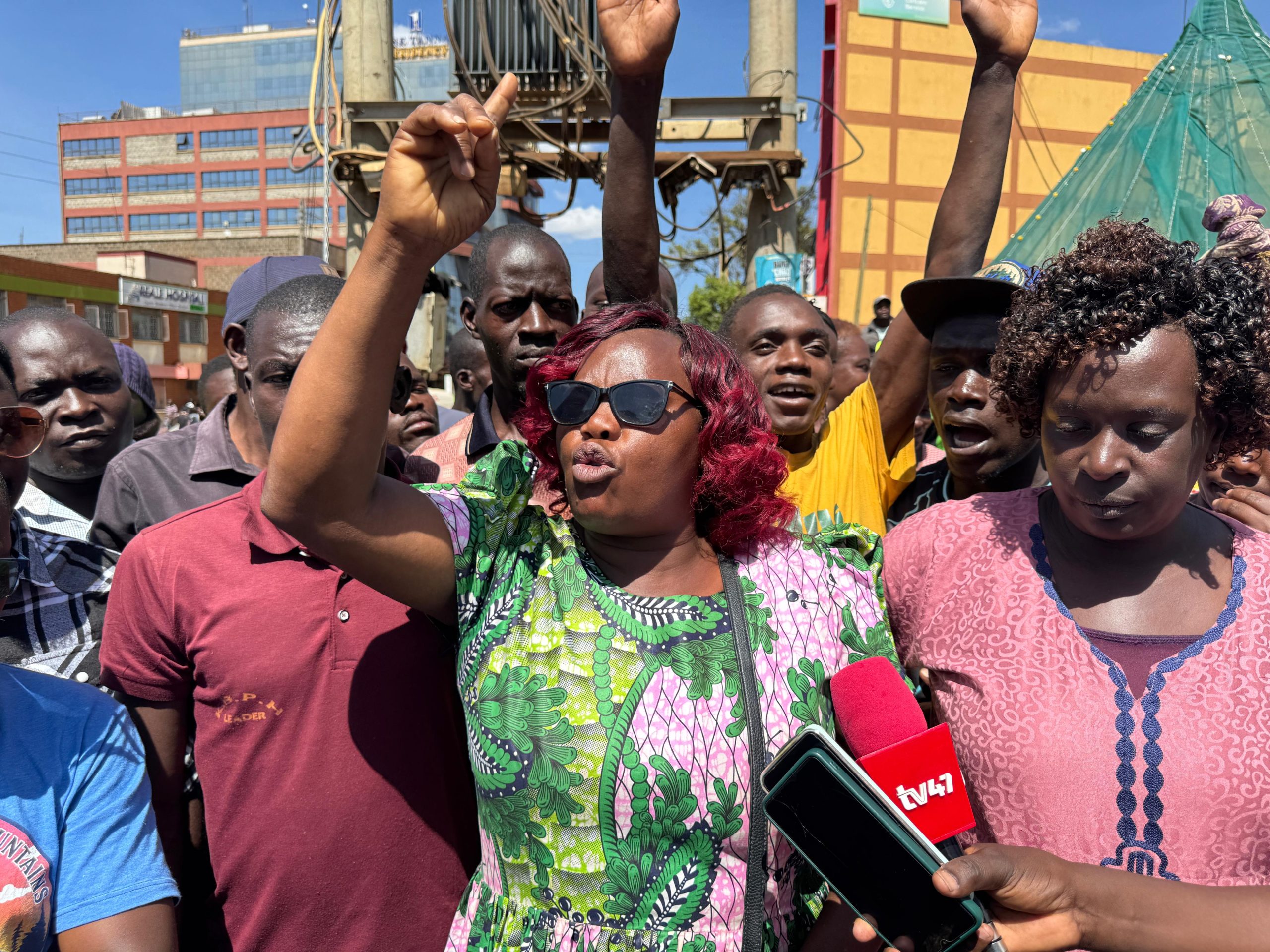 Angry Trans Nzoia woman condemning Kimani Ichungwa's remarks. 