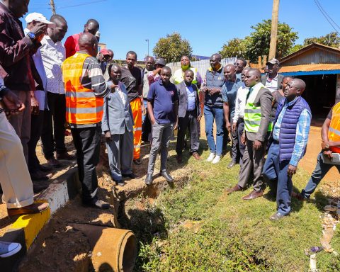 DG Kapkea with locals at Kimumu ward duirng launch of drainage works FLLoCA program