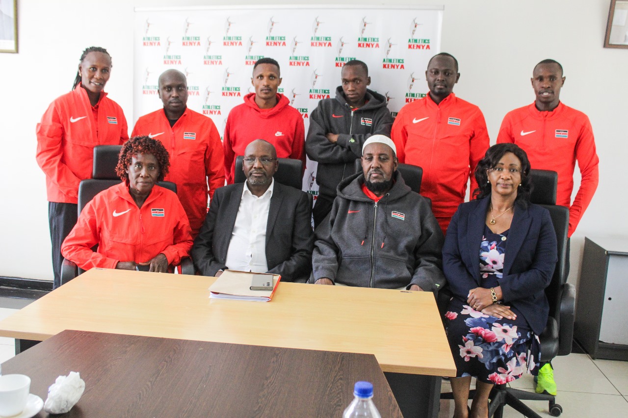 AK youth development committee chair Barnaba Korir speaks to members of the Kenyan team after arrival from World Indoor Championships