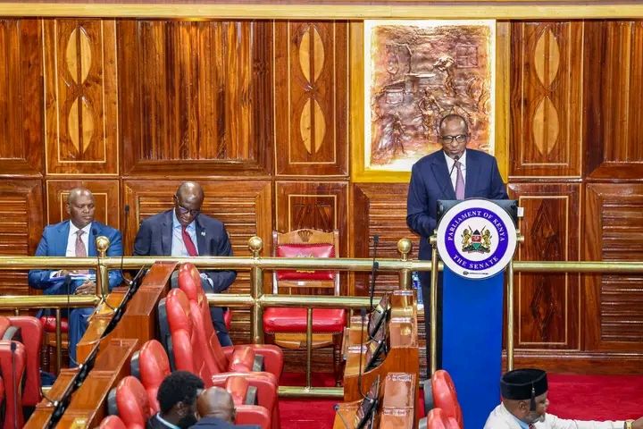 Duale in Senate