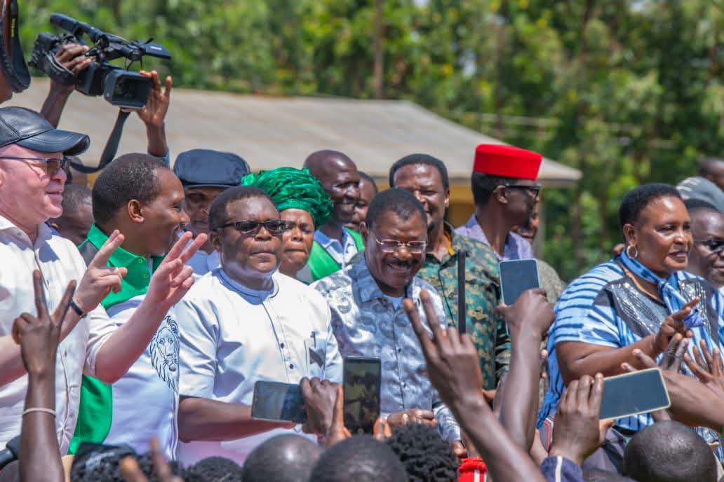 Governor Ken Lusaka with Speaker Moses Wetang'ula 