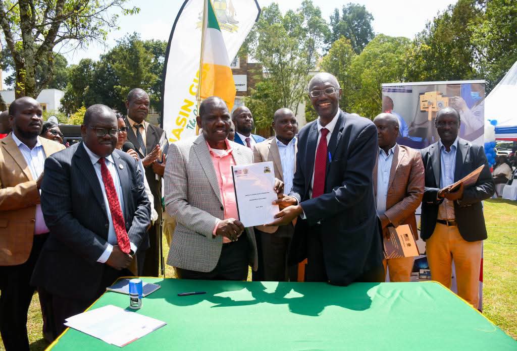 AMPATH Uzima Hands Over Ksh 61 Million Assets to Uasin Gishu County