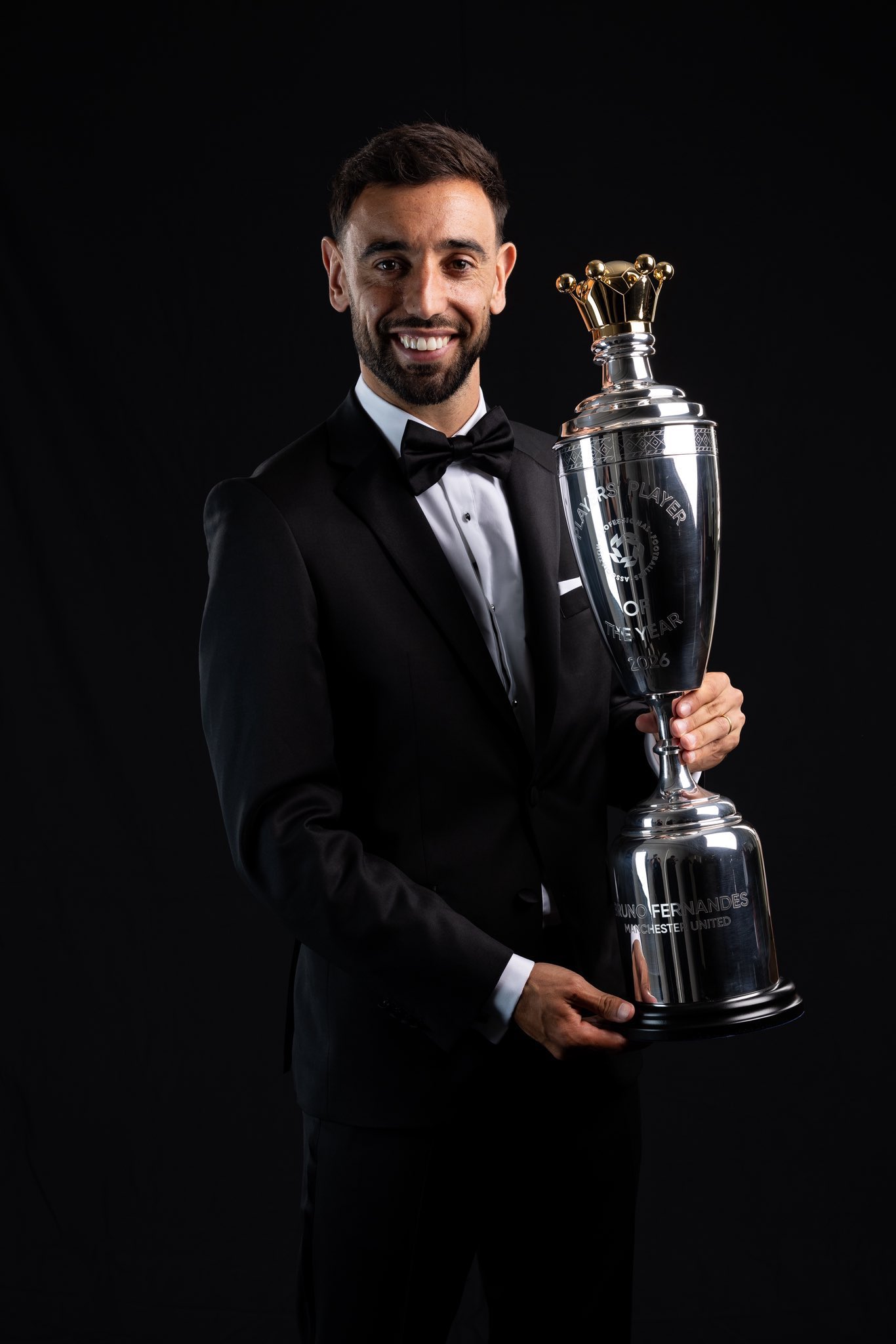 Bruno Fernandes Beats Declan Rice to Win PFA Player of The Year Award