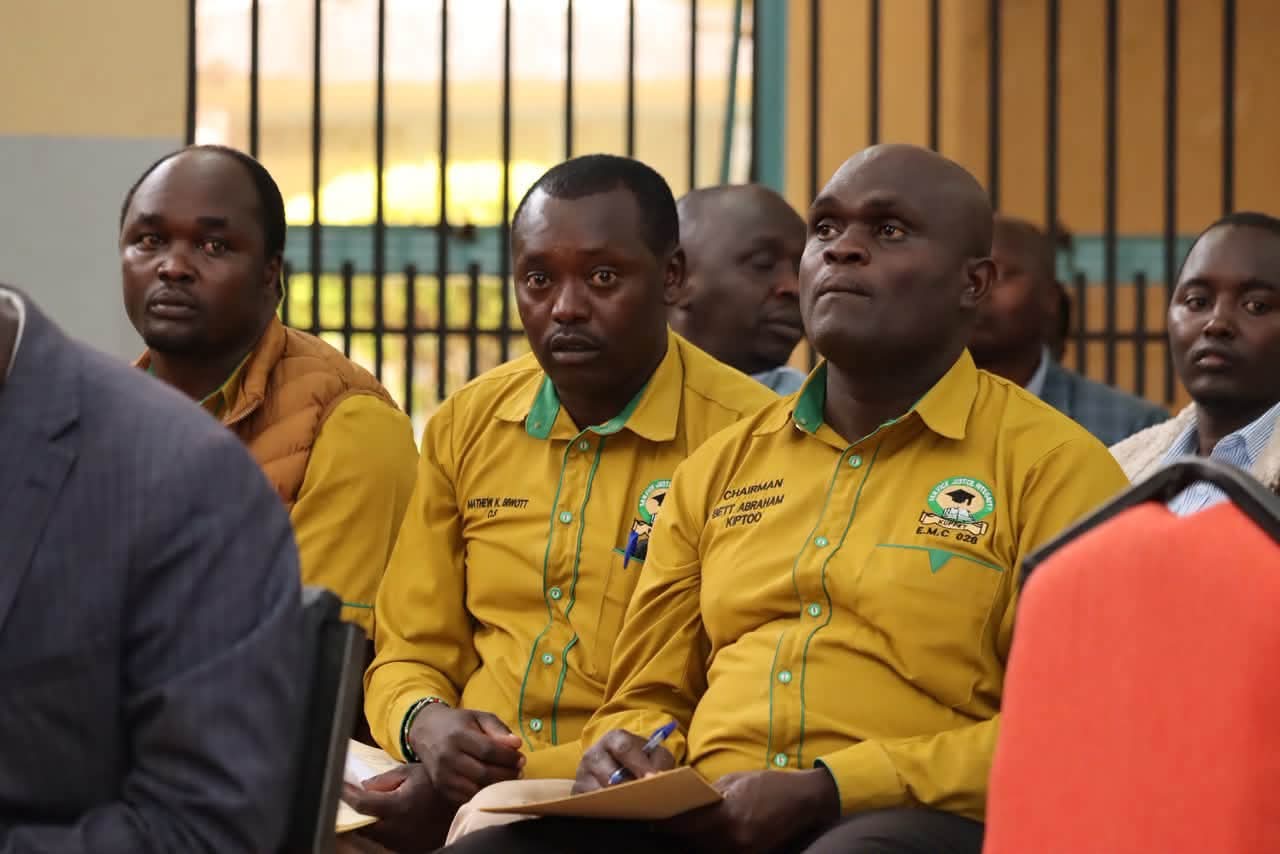 Kuppet officials