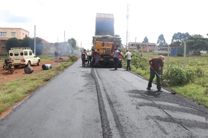 Re-carpeting of Kokwas and spot patching of Washika drive roads in Huruma Ward