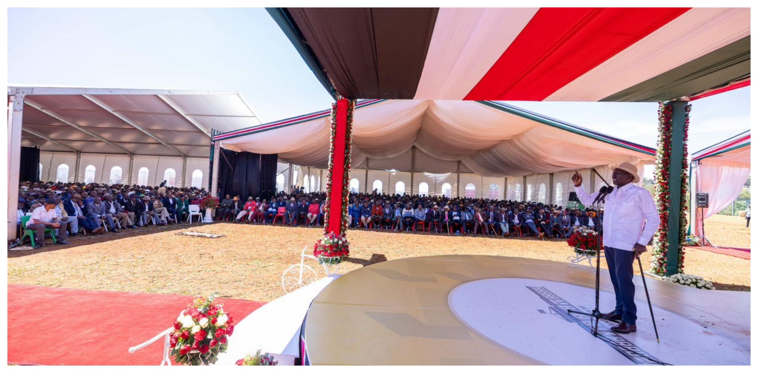 Ruto Meets 5,000 Kalenjin Elders, Unveils Development Priorities